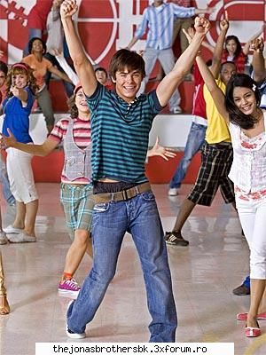 Actorii din High School Musical - lav - Starurile Disney