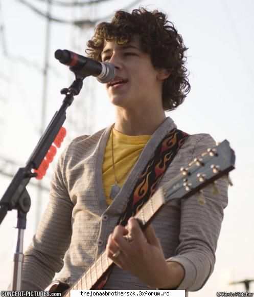 Pictures - raluca - Nick