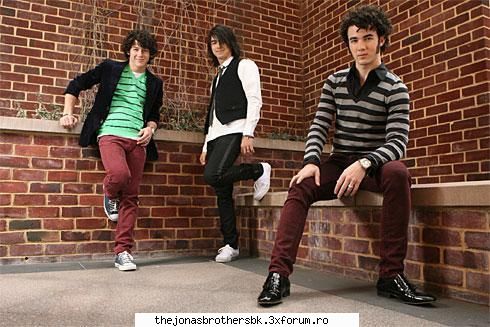 Pictures - saya - Jonas Bothers